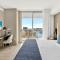 Wrap Around Balcony Insane Views Amazing Pools - Голливуд