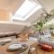 Bright attic in the heart of Milan