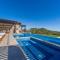 Stylish New Modern 5BR Villa at Quivira