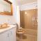 Ocean House Boutique Hotel & Motel