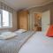 4 Meadow Retreat