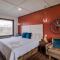 The Harbor Hotel Chic, Retro Hotel - Prescott