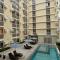 Condo in Silang Fullerton Suites - near tagaytay and nuvali - 锡朗