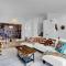 8 min to Coachella Heated Pool Karaoke Arcade - إنديو