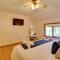 Furnished Deck and Game Room Cabin in Tobyhanna - Tobyhanna