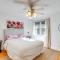 Fire Pit and Game Room Marshall Getaway with Views! - Marshall