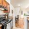 Sunny King-sized 1BD Condo near UofA and UMC w Pool, Parking - Low Summer Rates!