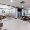 DoubleTree by Hilton Tulsa at Warren Place - Tulsa