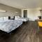 Motel 6-Delano, CA