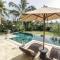 Spacious and Luxury Modern Villa with Huge Garden and Pool