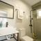 THEMIS URBAN STAY