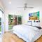 The Boat House, 5 Bryan St, Luxury Beside Beach