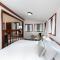 151 CR 200 Studio Cabin