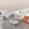 Luxury chalet with covered terrace, in Zeeland