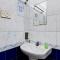Brill Rooms Near City Centre Metro Station