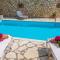 Dive into Summer - Kirki's Cozy Pool Gem on Paxoi - Ieromónachos