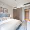 Cozy 1BR in Creek Edge Stunning Bay View Swimming Pool - Dubaj