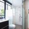Design 2BR in Dizengoff st by HolyGuest - تل أبيب