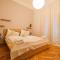 3BDR main square spacious designed apartment - براغ