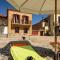 Waveside Sanctuary - Luxurious Seastone Villa