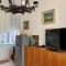 Beautiful Apartment In Roma With Kitchenette