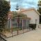 Beautiful villa five minutes from Coral Bay beach!
