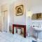 6 Bedroom Stunning Home In Saint-Agne