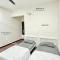 New Condo - Free Parking, Wifi, Near SZB & Ikea - Kampong Baru Subang