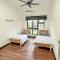 New Condo - Free Parking, Wifi, Near SZB & Ikea - Kampong Baru Subang