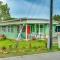 Eclectic Tarpon Springs Home Bayou Across Street!