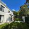 Maison moderne et confortable en bordure de forêt - Poissy