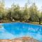 Schöne Ferienwohnung in Pesaro mit gemeinsamem Pool und Grill