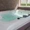 Luxe Arthurs Seat View Townhouse with Hot Tub - Edinburgh
