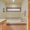 Spacious Whitefish Home with Sauna and Ski Resort View - وايتفيش