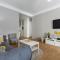 Ultra Central Large 2 Bdr near Massena Square
