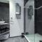 Ultra Central Large 2 Bdr near Massena Square