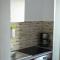 Vila cu trandafiri - Cozy Apartments Studio cu pat matrimonial