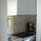 Vila cu trandafiri - Cozy Apartments Studio cu pat matrimonial