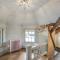 Luxury Loft in Historic Carriage House - Kennett Square