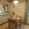 Appartement in San Gimignano mit Garten, gemeinschaftlichem Pool und Grill und Panoramablick
