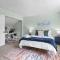 Stunning Coastal Escape with Private Pool, Spa, Arcade, Disney, Beach