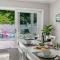 Stunning Coastal Escape with Private Pool, Spa, Arcade, Disney, Beach - مشن فيجو