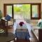 Stunning 1 Bedroom Hideaway Palm / Garden View
