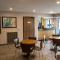 Super 8 by Wyndham Manistee