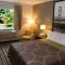 Super 8 by Wyndham Manistee