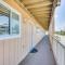 Carolina Beach Condo with Balcony and Ocean Access!