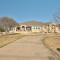 Spacious House in Roundrock - 圆石城