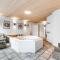 Holiday home for 22 guests