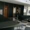 Flat 1 qto, piscina, loc central