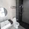 DeLuma-Urban Suites
